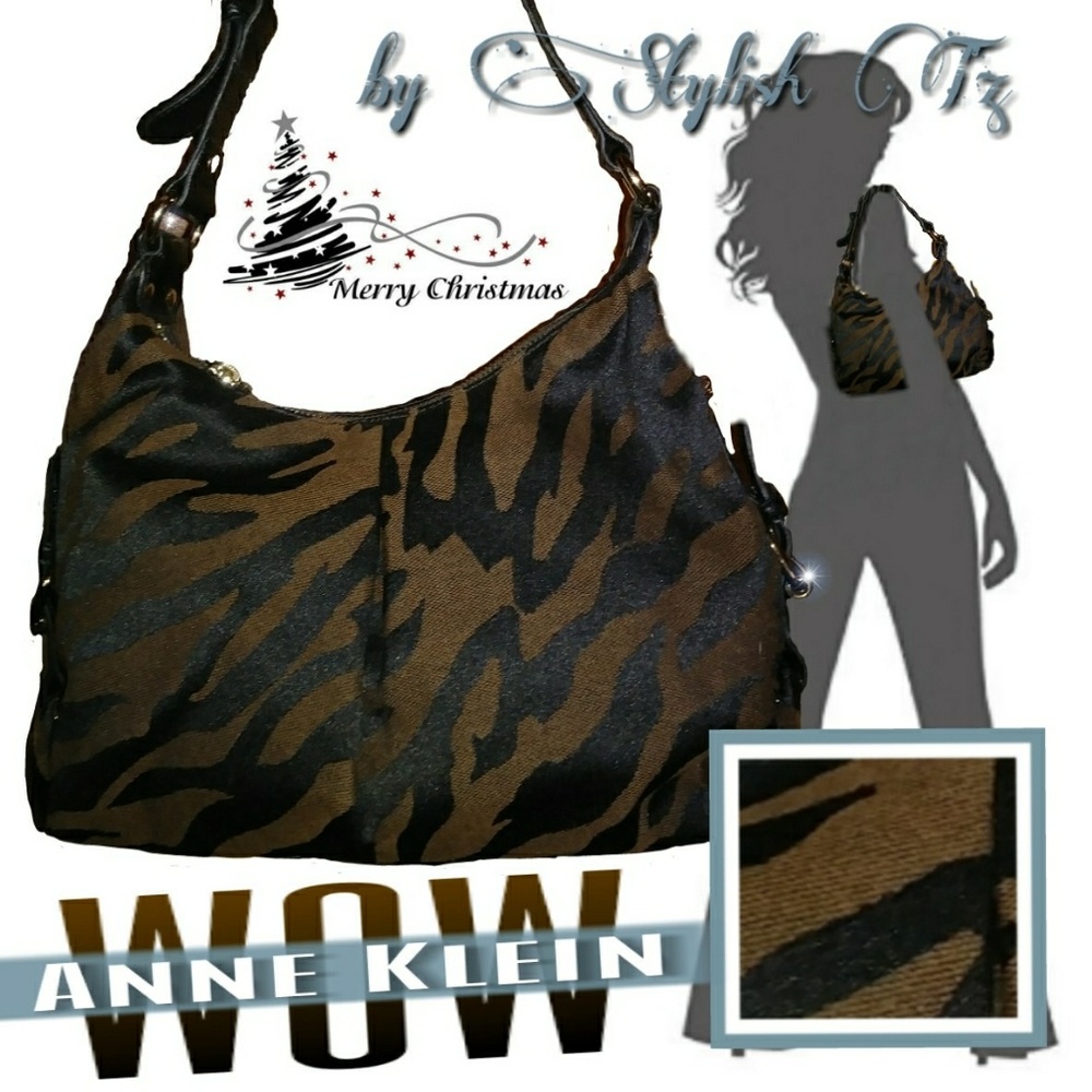 S O L D.   Tiger Print Handbag🐯